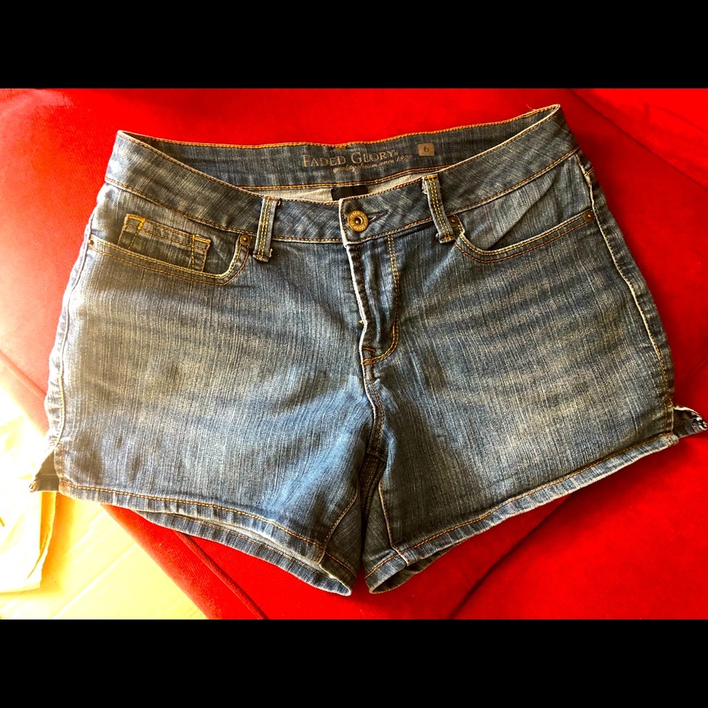 Size 6 Jean shorts.